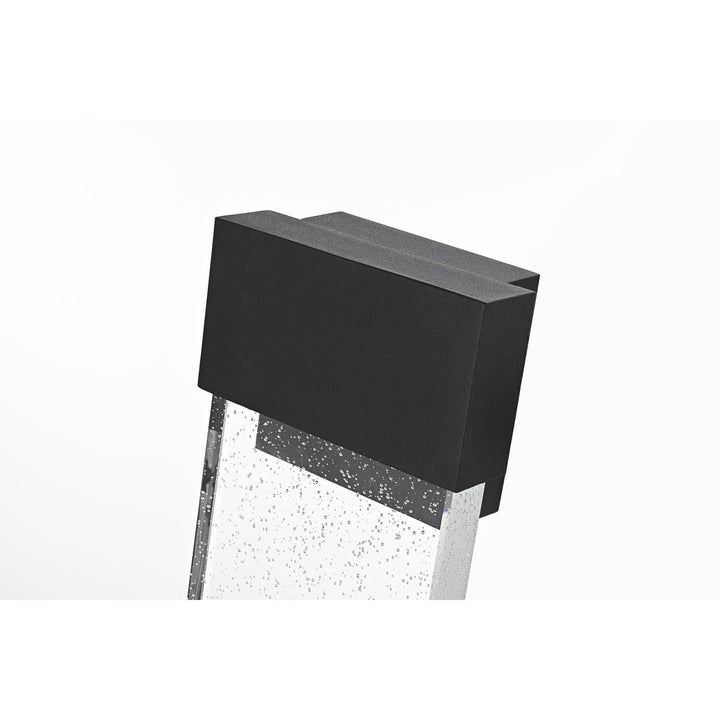 11 Inch Led Outdoor Wall Sconce In Black