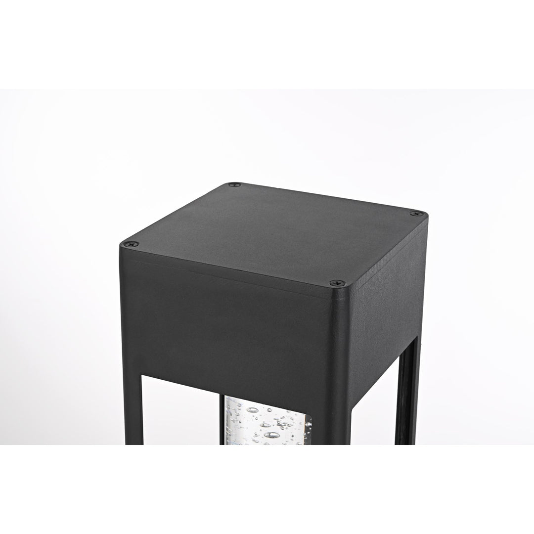 18 Inch Led Outdoor Post Light In Black