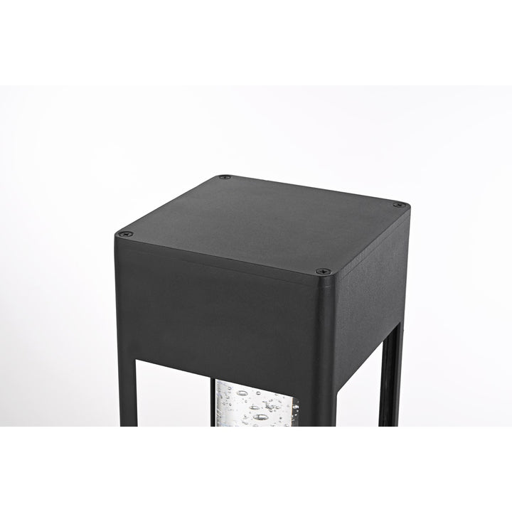 18 Inch Led Outdoor Post Light In Black