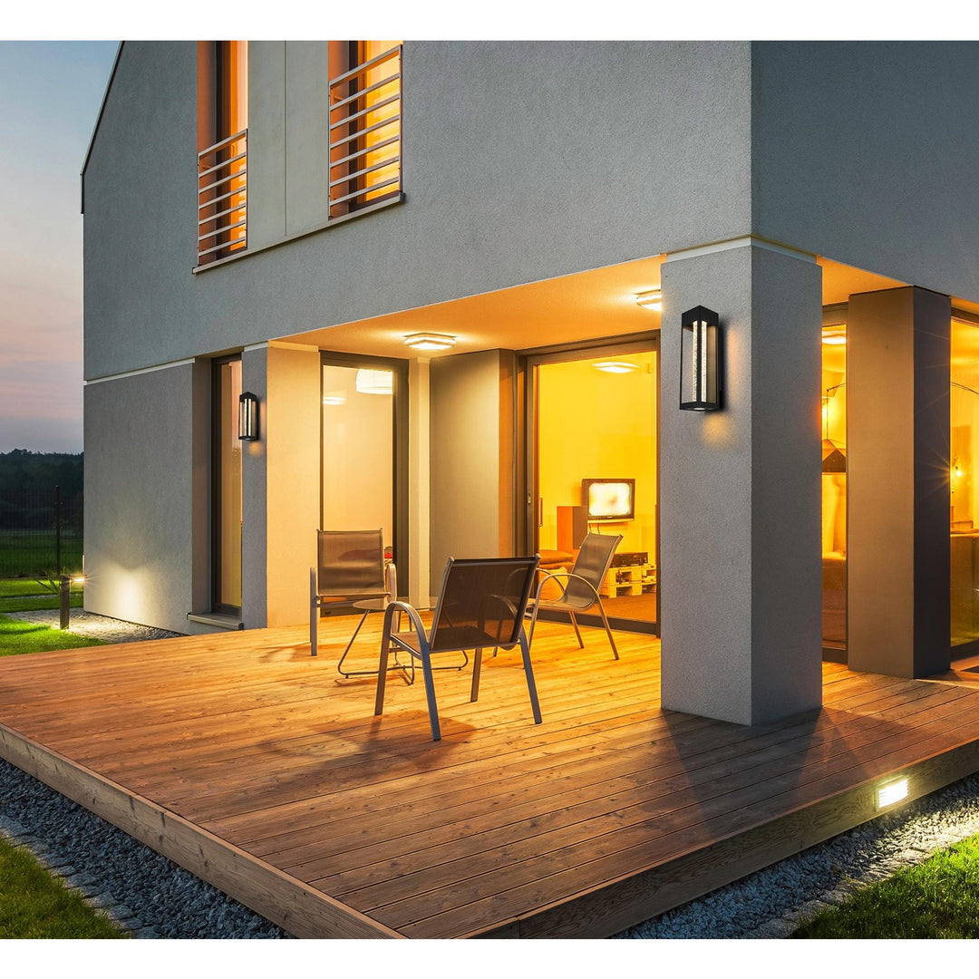 19 Inch Led Outdoor Wall Sconce In Black