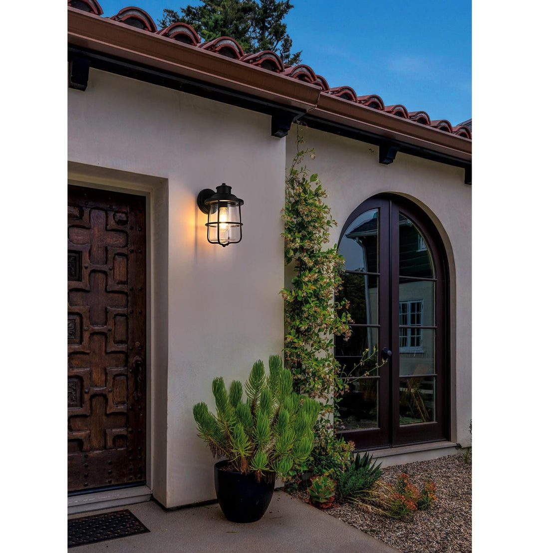 7 Inch Outdoor Wall Sconce In Black