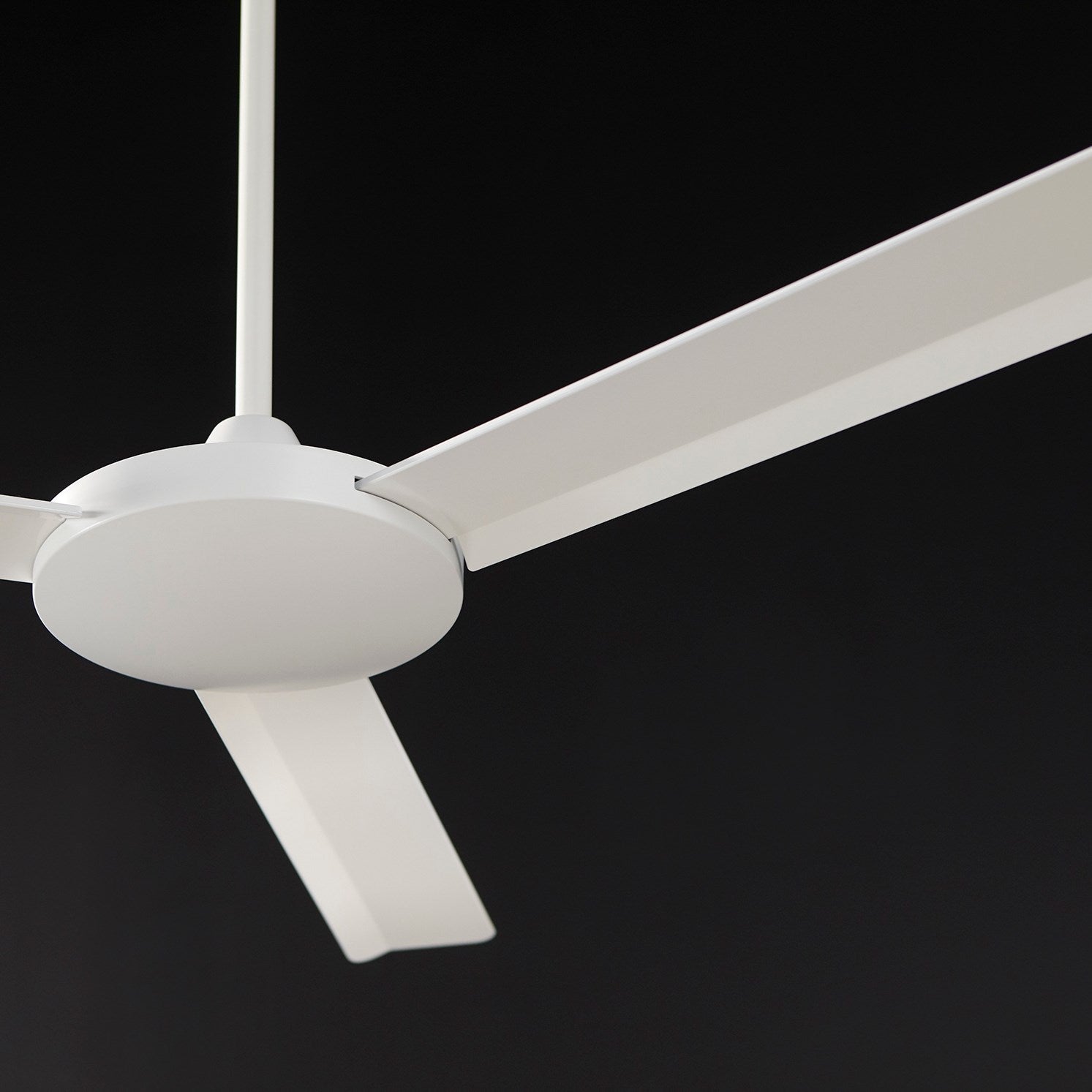 Aerovon 52" Damp Fan - Studio White