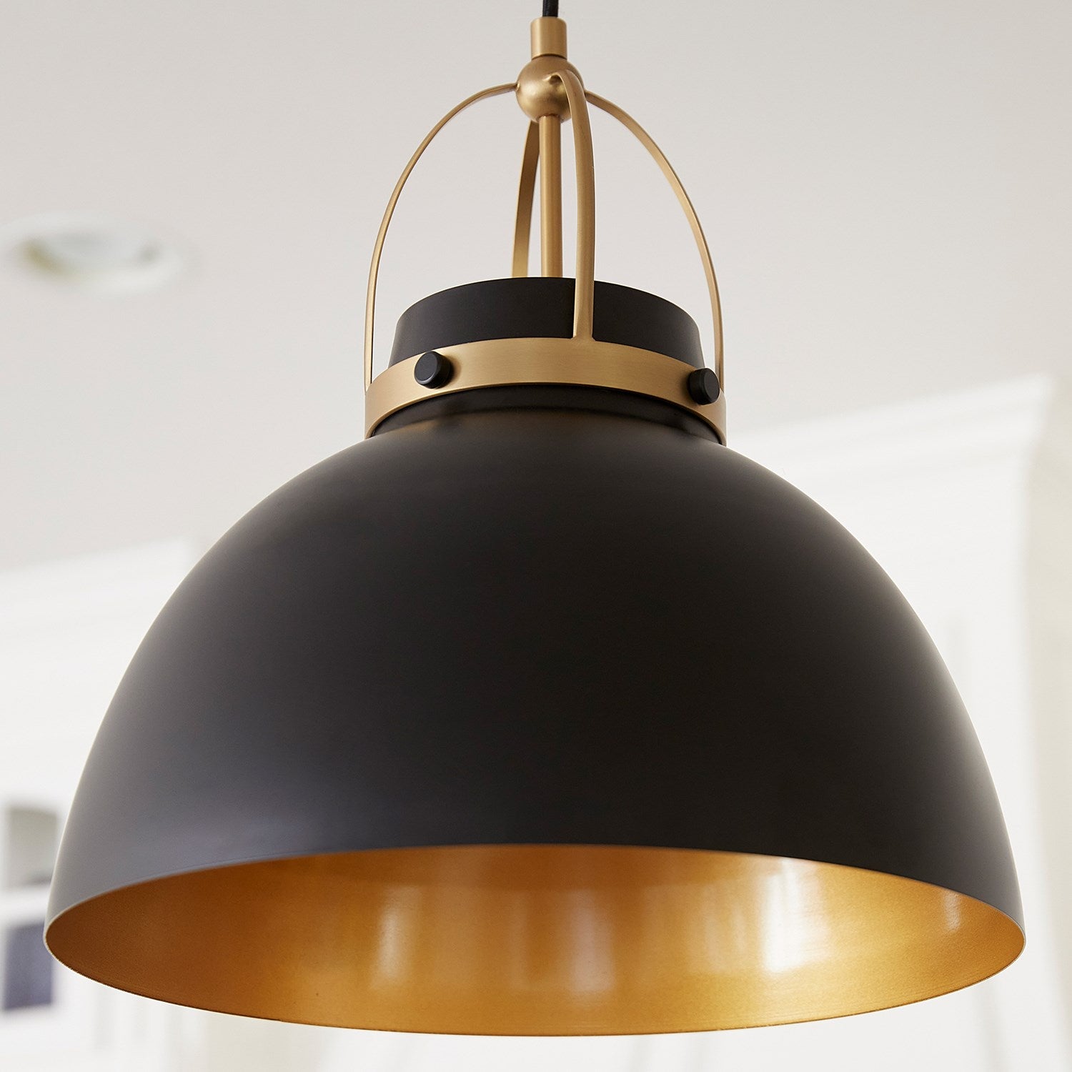 Pruitt 15" Pendantdant - Matte Black