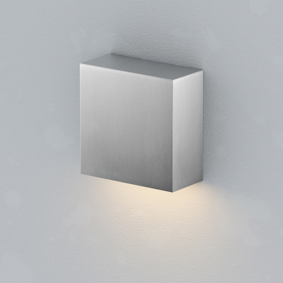 5.5" Led Outdoor Sconce