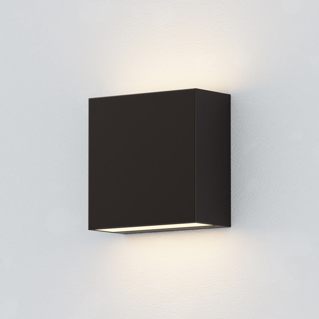 5.5" 2-Light Led Outdoor Sconce