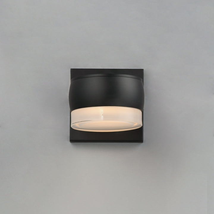 Can 1-Light Led Sconce by ET2