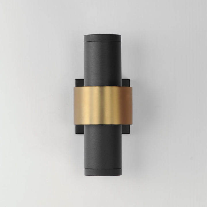 Reveal Medium Led Outdoor Wall Sconce by ET2