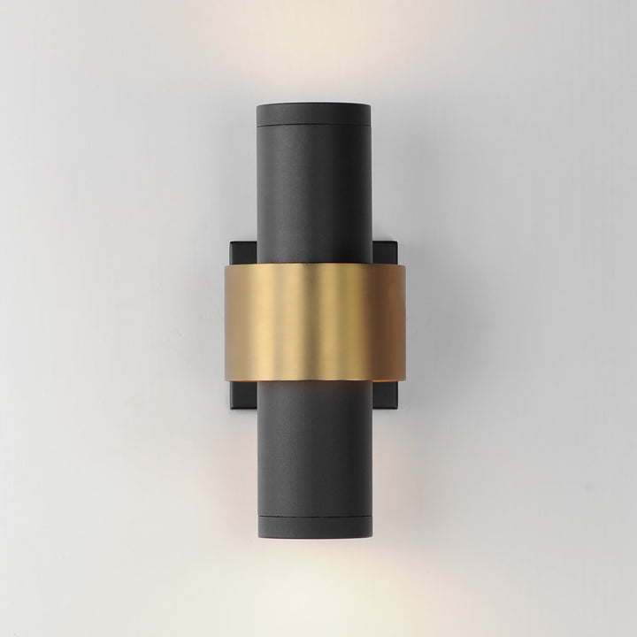 Reveal Medium Led Outdoor Wall Sconce