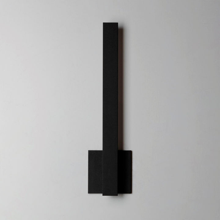 Alumilux: Line 18" Led Outdoor Wall Sconce by ET2