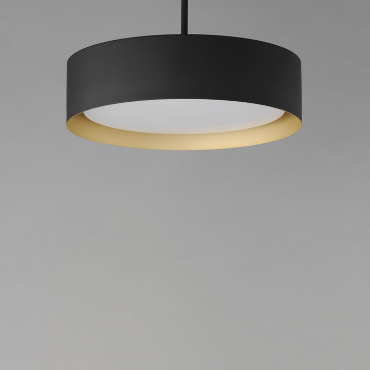 16" Led Pendant by ET2