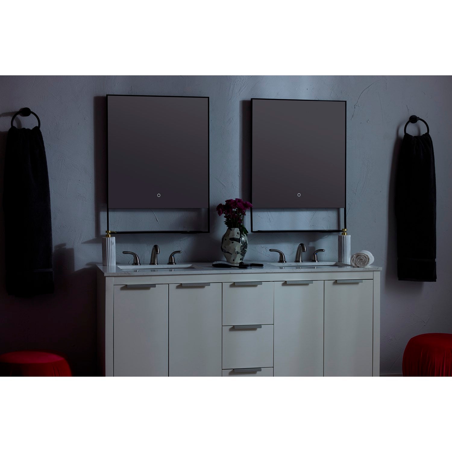 20X32 Led Mirror Black