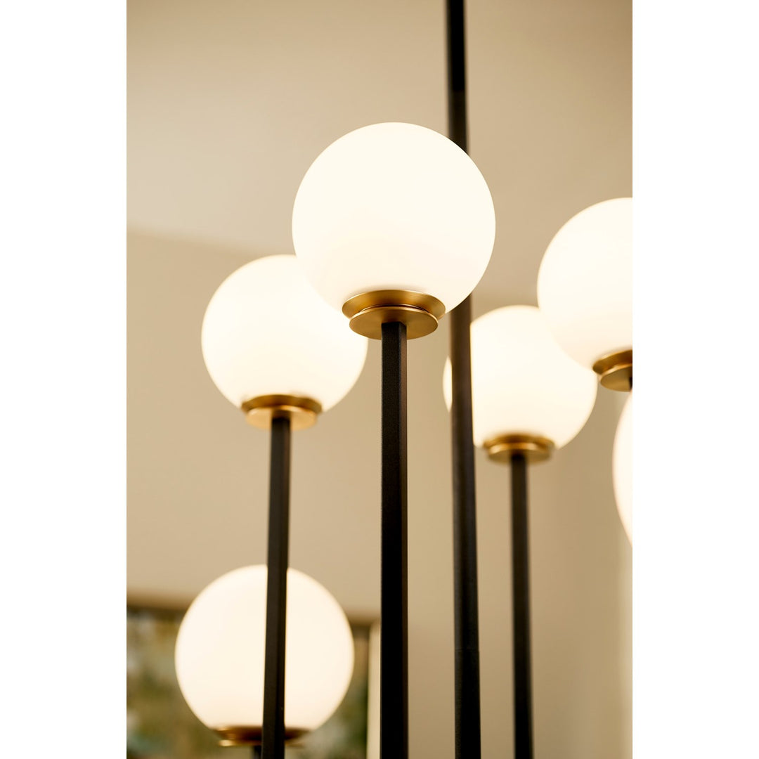 31.5X21.75 Chandelier Black Aged Brass
