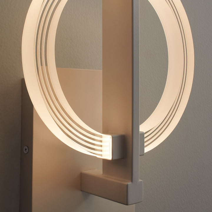Arena 8X11.25 Sconce White