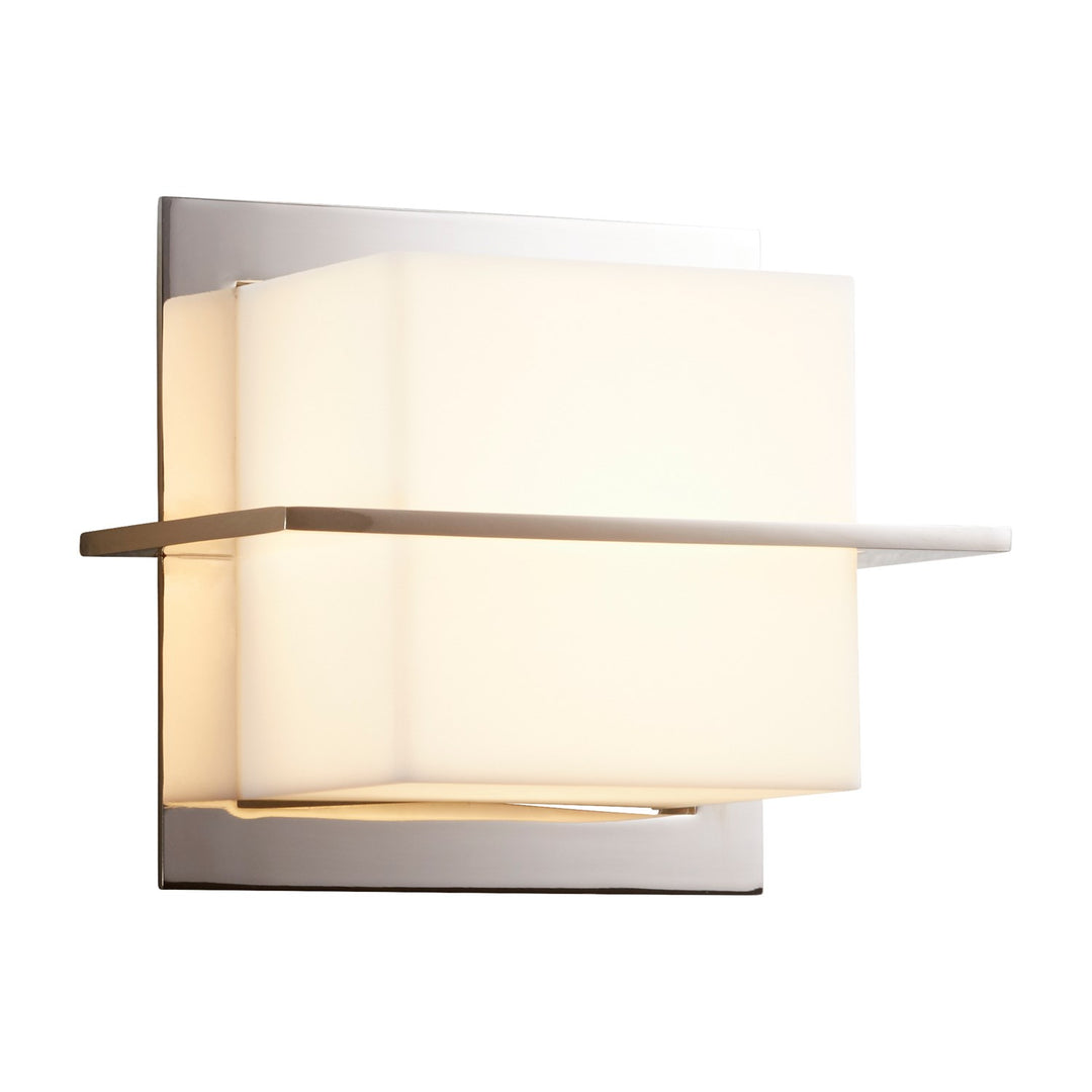 Metrix 5.75X5.75 Sconce