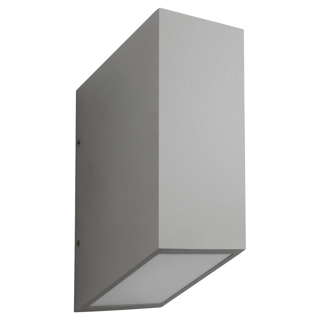 Uno 6X14 Exterior by Oxygen Lighting