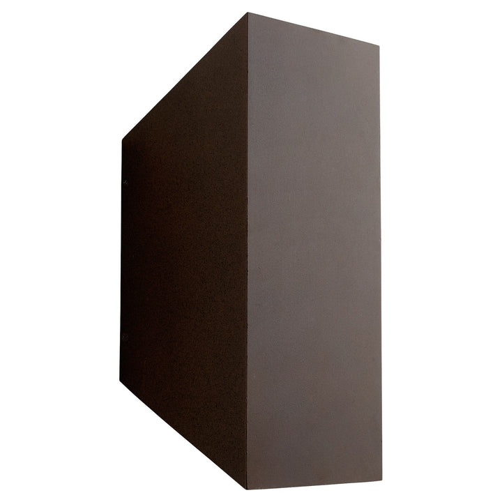 Duo 6X14 Exterior by Oxygen Lighting