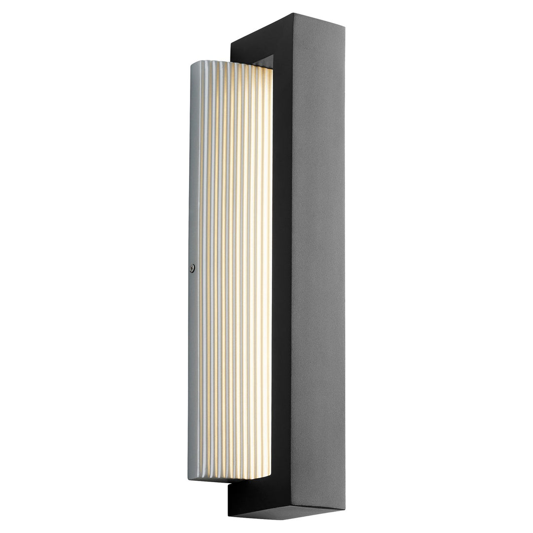 6X17.875 Exterior Black