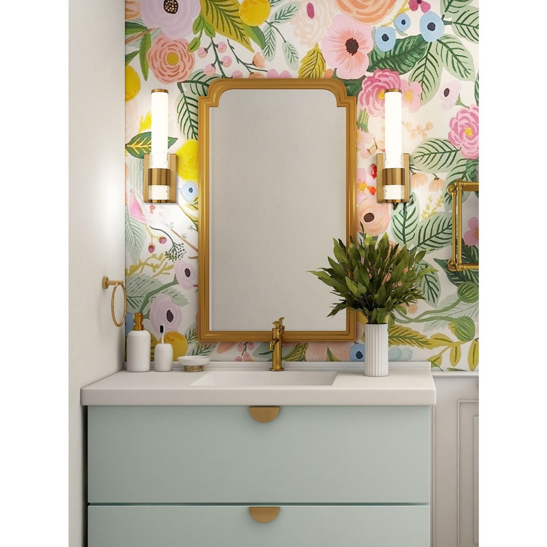 1 Light Wall Sconce