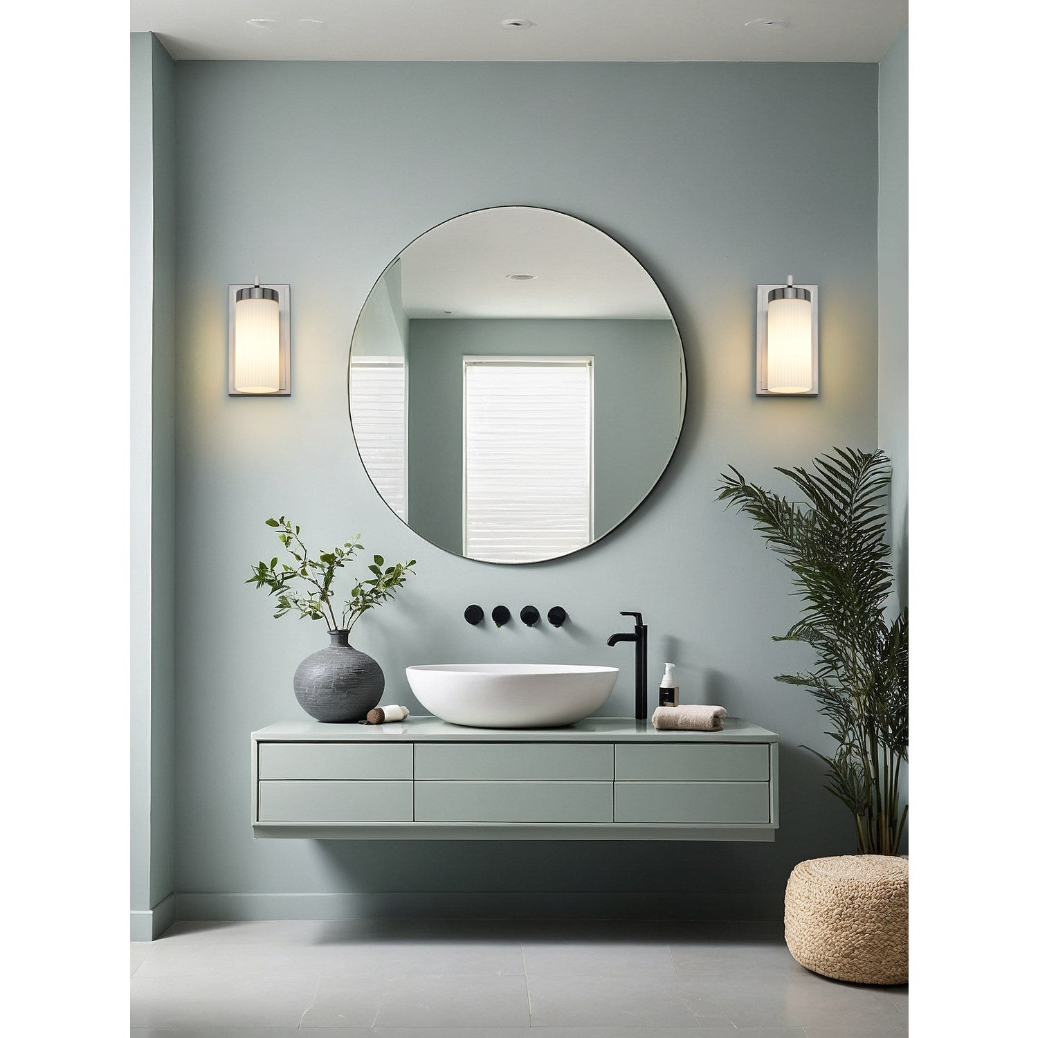 1 Light Wall Sconce