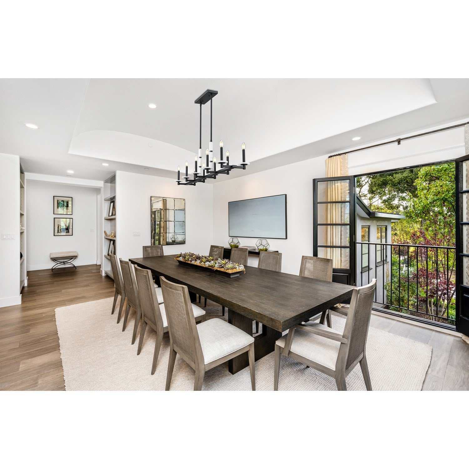10 Light Linear Chandelier