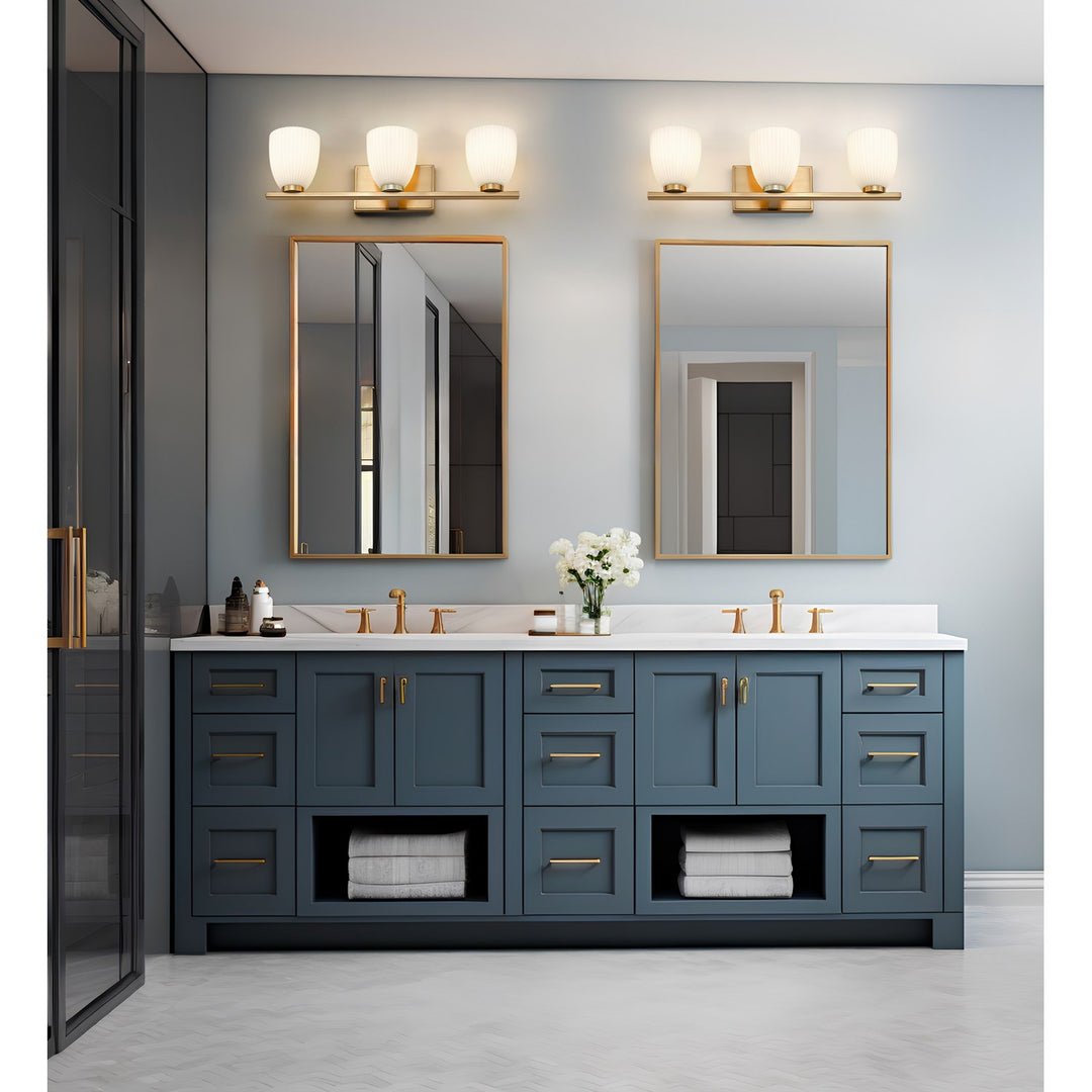 3 Light Vanity
