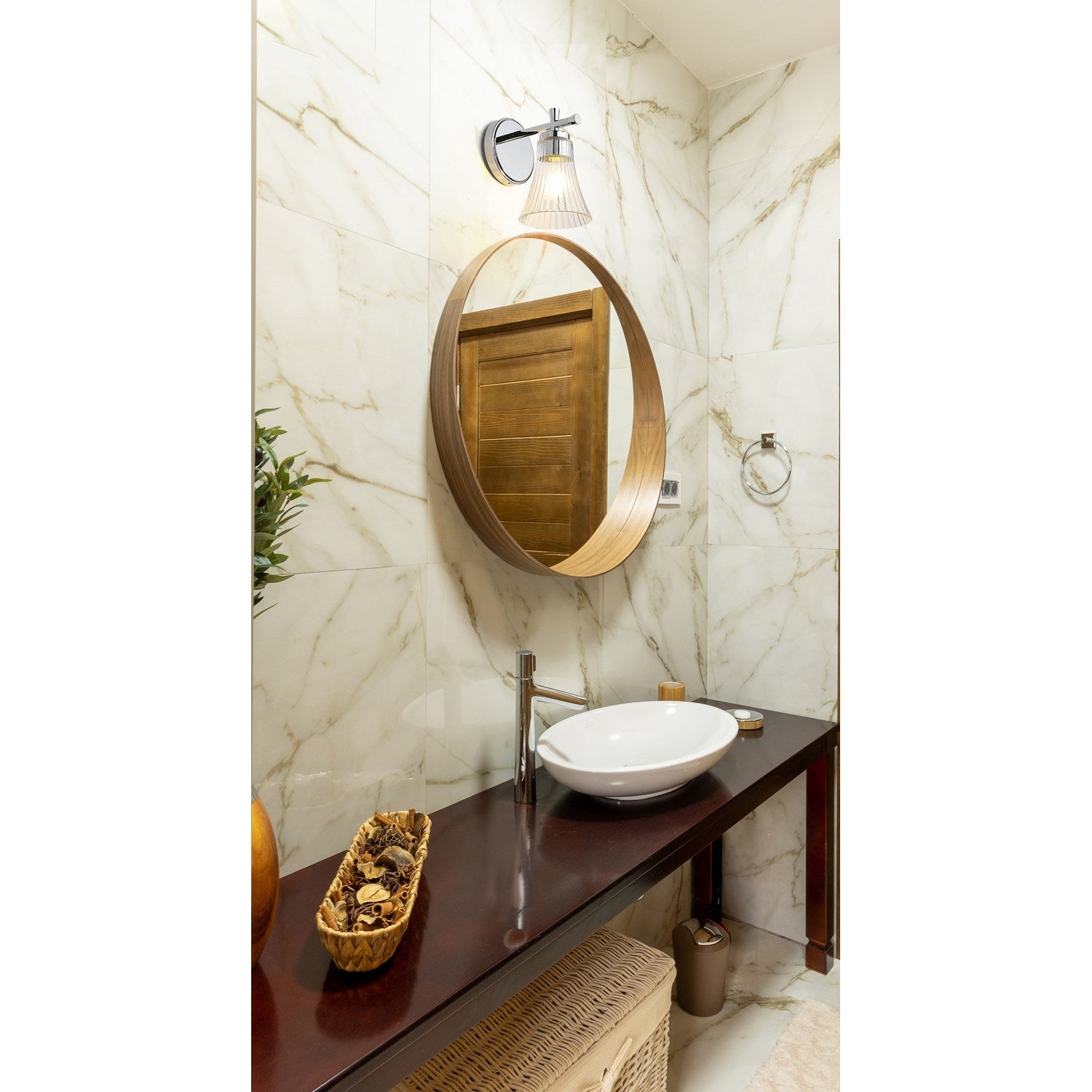 1 Light Wall Sconce
