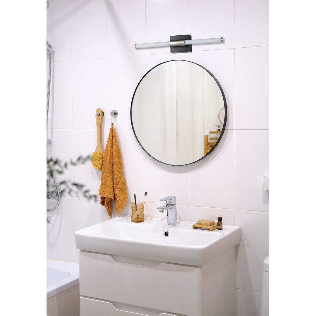 1 Light Led Bath/Vanity Light W/ Matte Black & Gold Finish