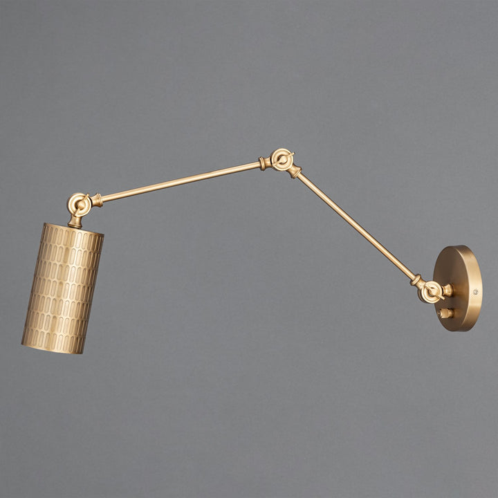 Shaka-Wall Sconce