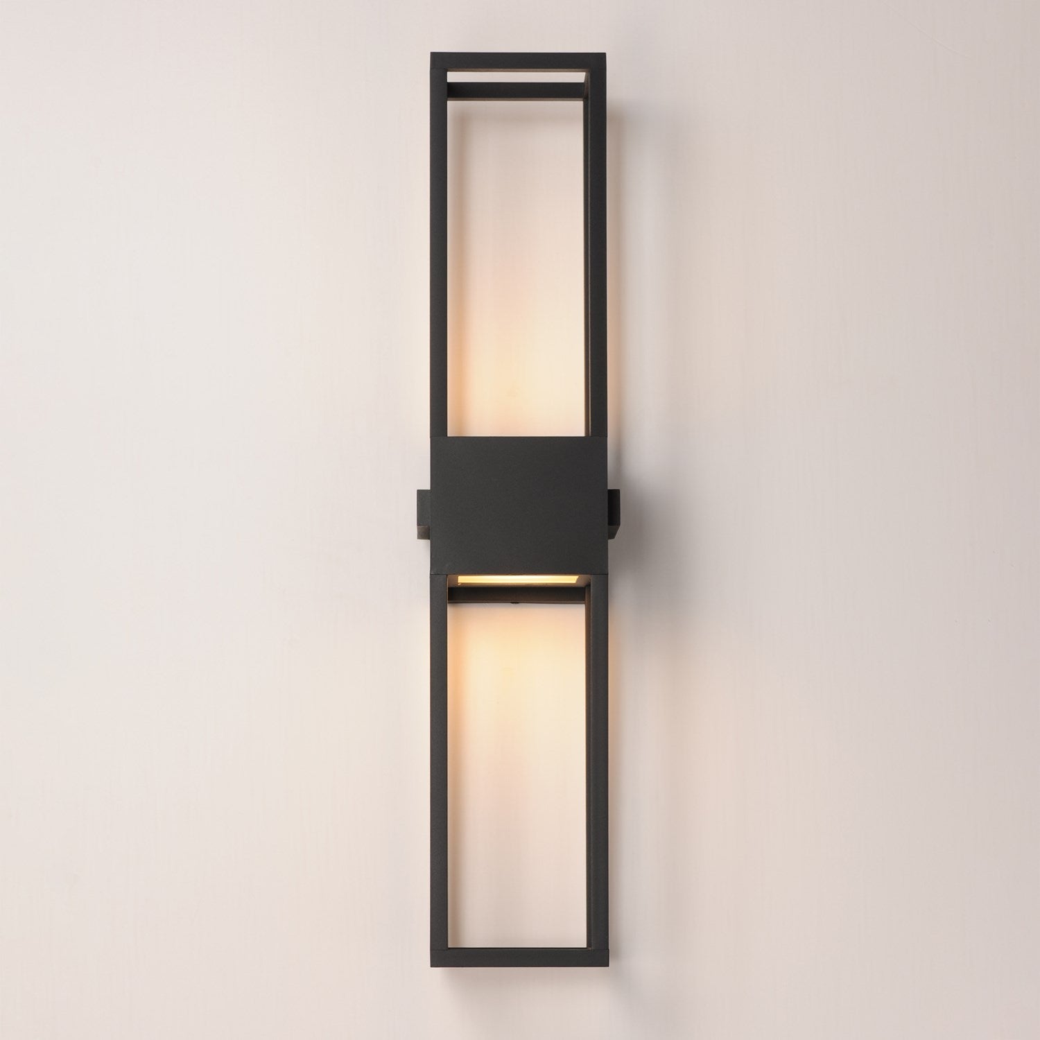 Strand Vx-Outdoor Wall Mount