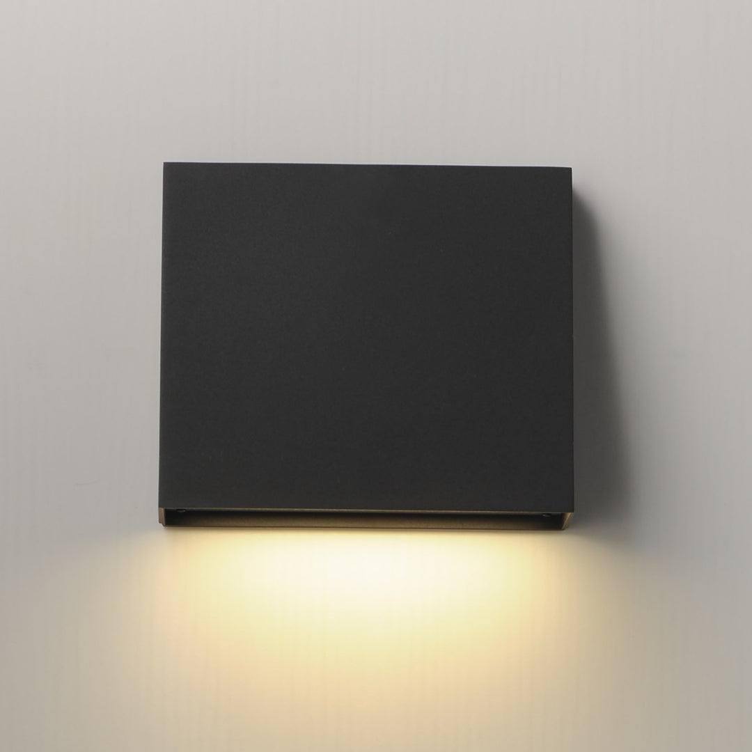Pathfinder-Outdoor Wall Mount