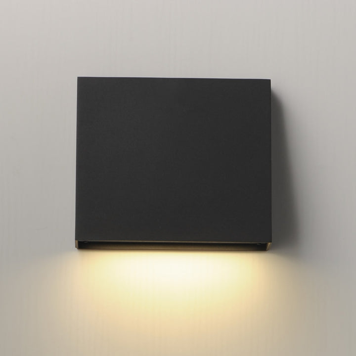 Pathfinder-Outdoor Wall Mount
