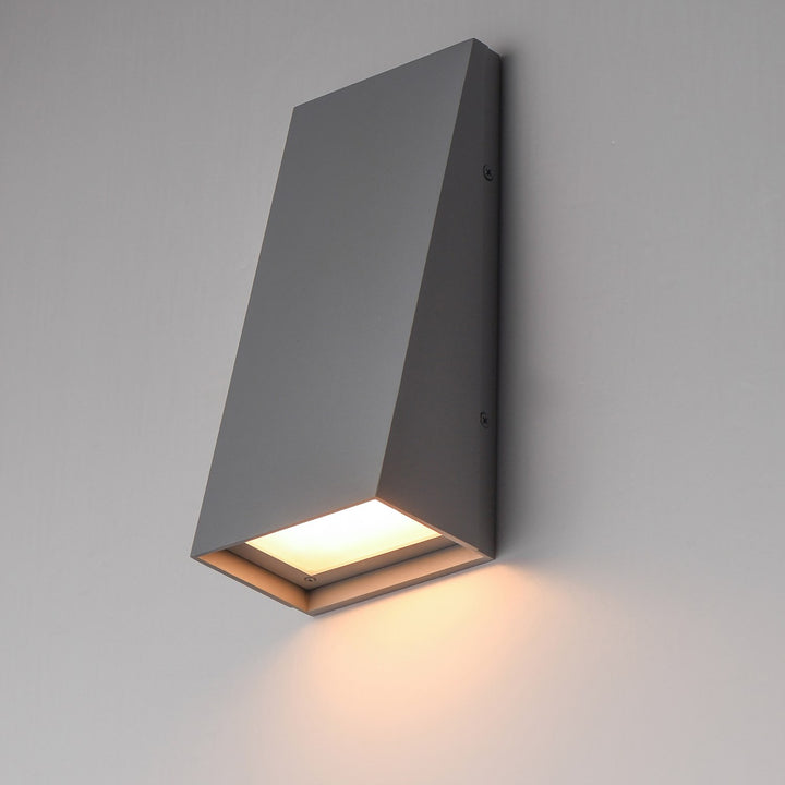 Pathfinder-Outdoor Wall Mount