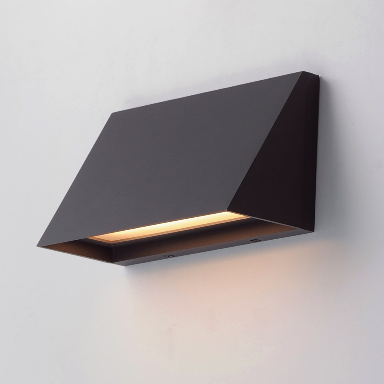 Pathfinder-Outdoor Wall Mount