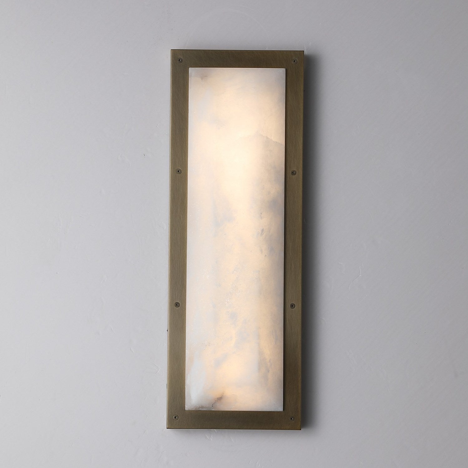 20" Wall Sconce In Aged Brass With Alabaster