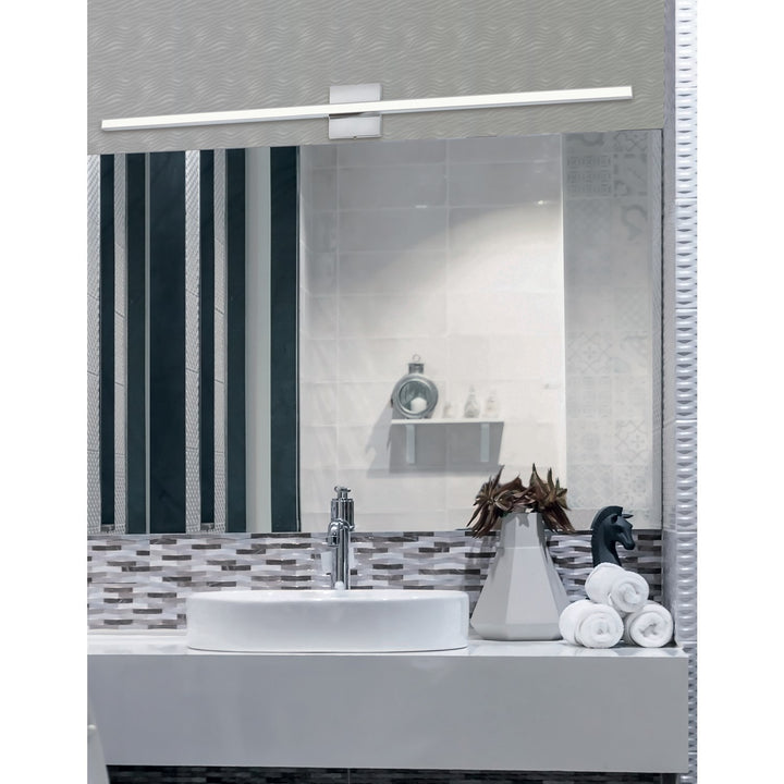 36W Colour Changing Vanity Polished Chrome With Frosted Acrylic Diffuser