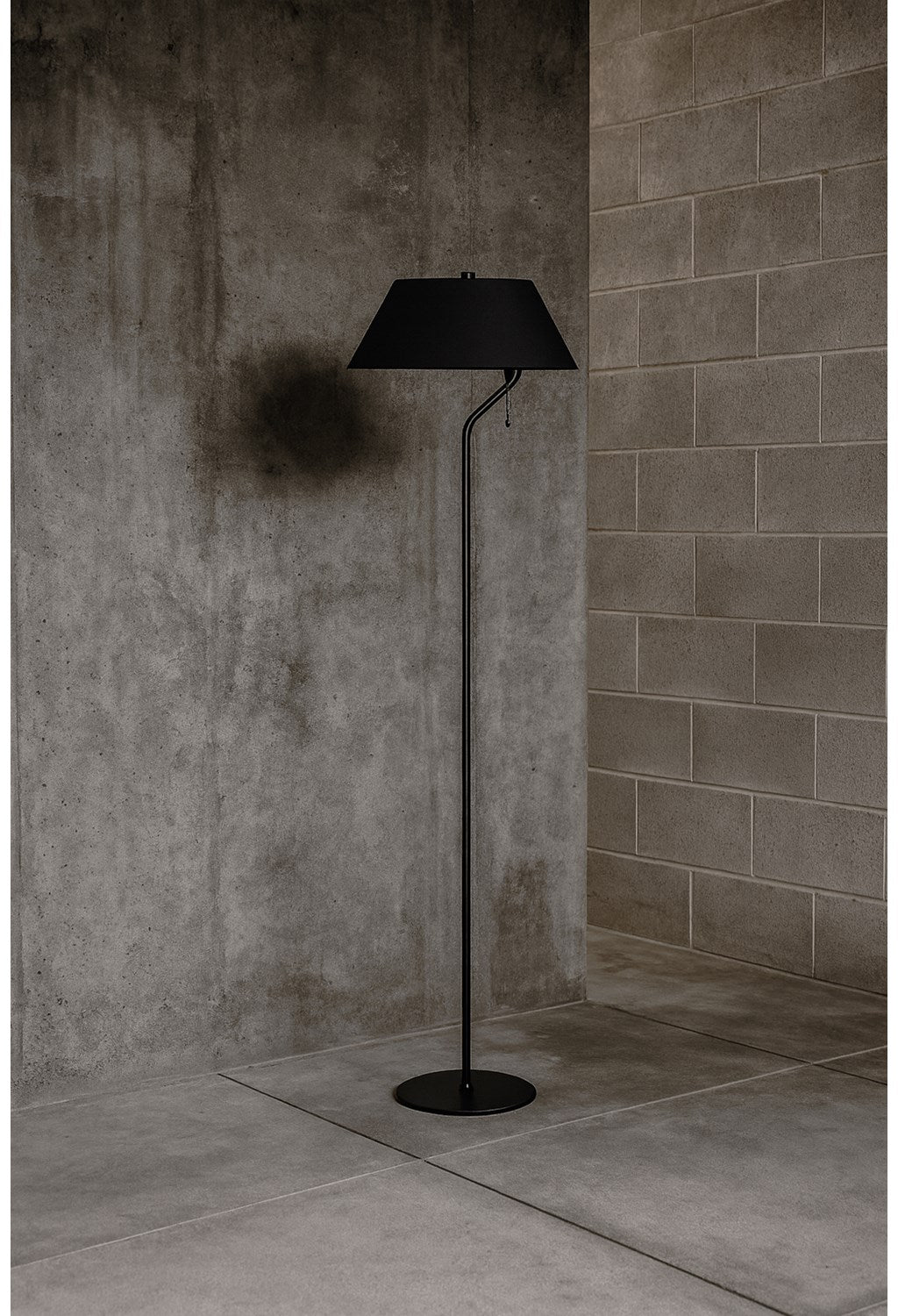1 Light Matte Black Floor Lamp With Black Shade