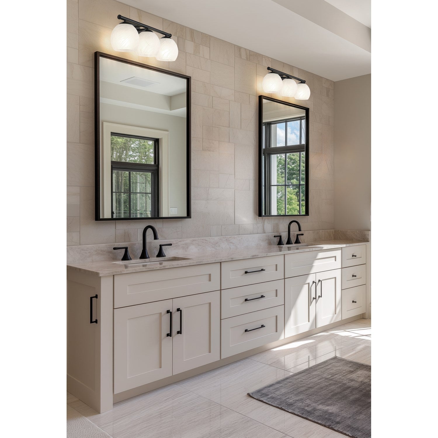 3 Light Vanity